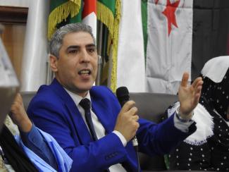  اكاديمي جزائري يؤكد على ضرورة الإهتمام بالجانب الإعلامي في إدارة الحرب مع الاحتلال