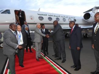 Президент САДР прибыл в Найроби для участия в Африканском климатическом саммите