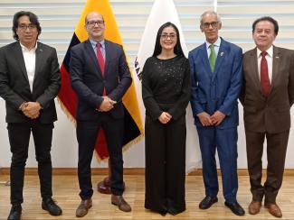 Vicepresidenta Primera de la Asamblea Nacional del Ecuador recibe saludo protocolario de la Embajada de la RASD