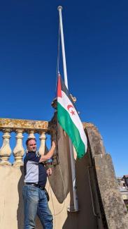 رفع العلم الصحراوي بمدن استرالية تخليدا للذكرى ال48 لإعلان الجمهورية 